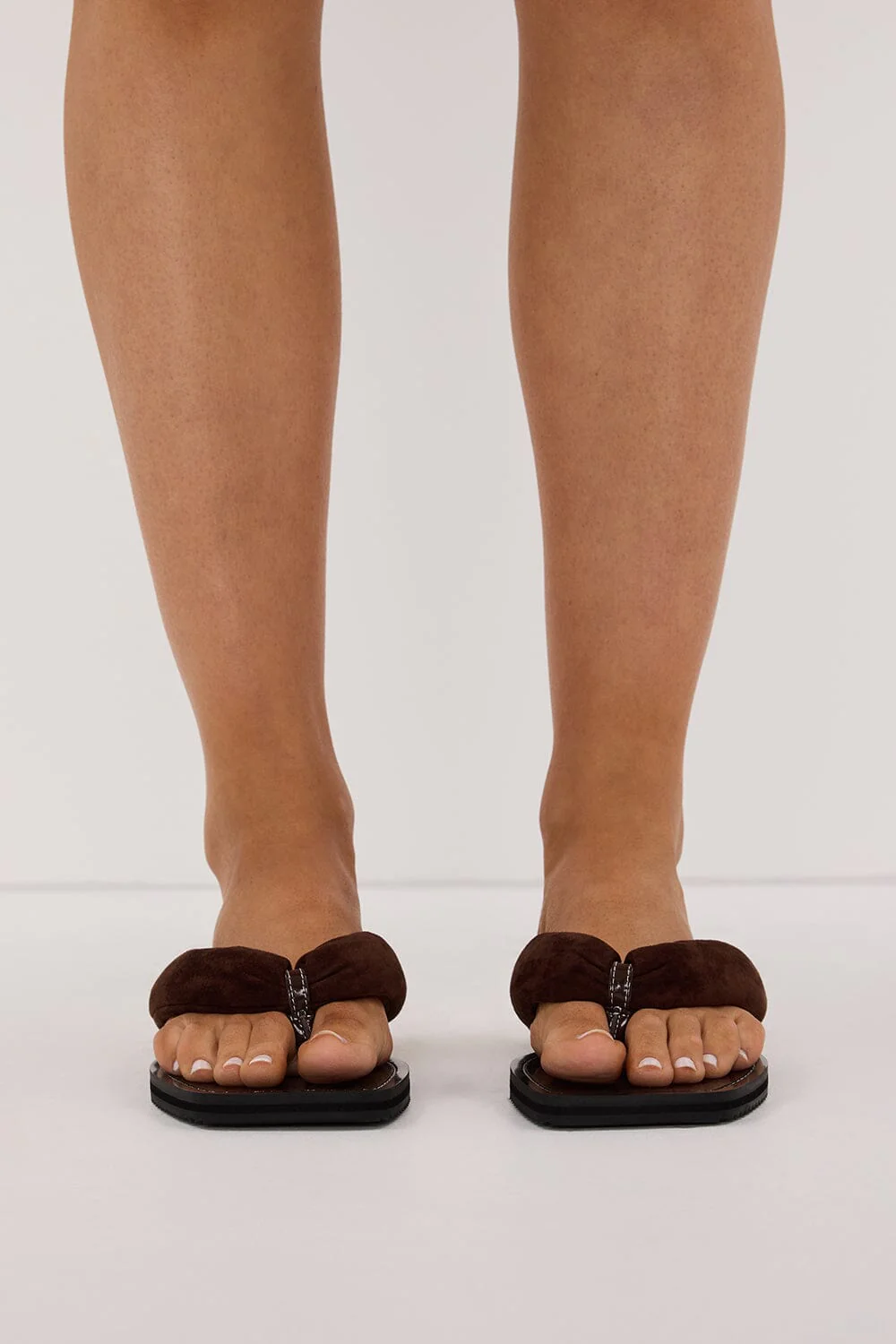 ALIAS MAE CHASE CHOC SANDAL - Image 3