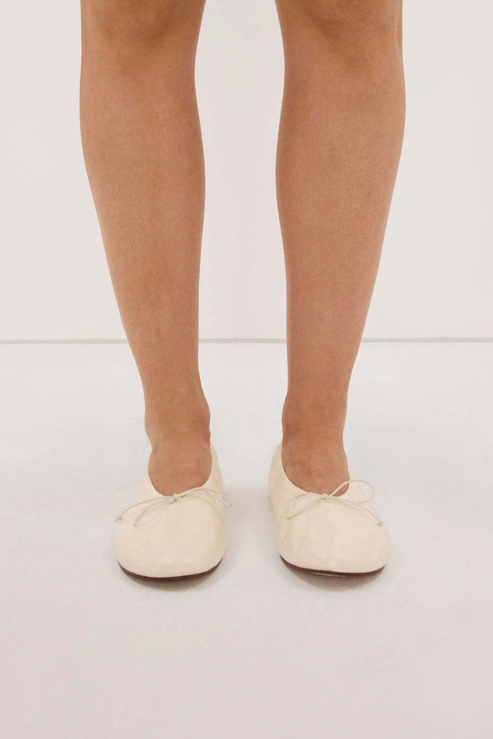 ALIAS MAE KORA BALLET FLAT BONE - Image 3