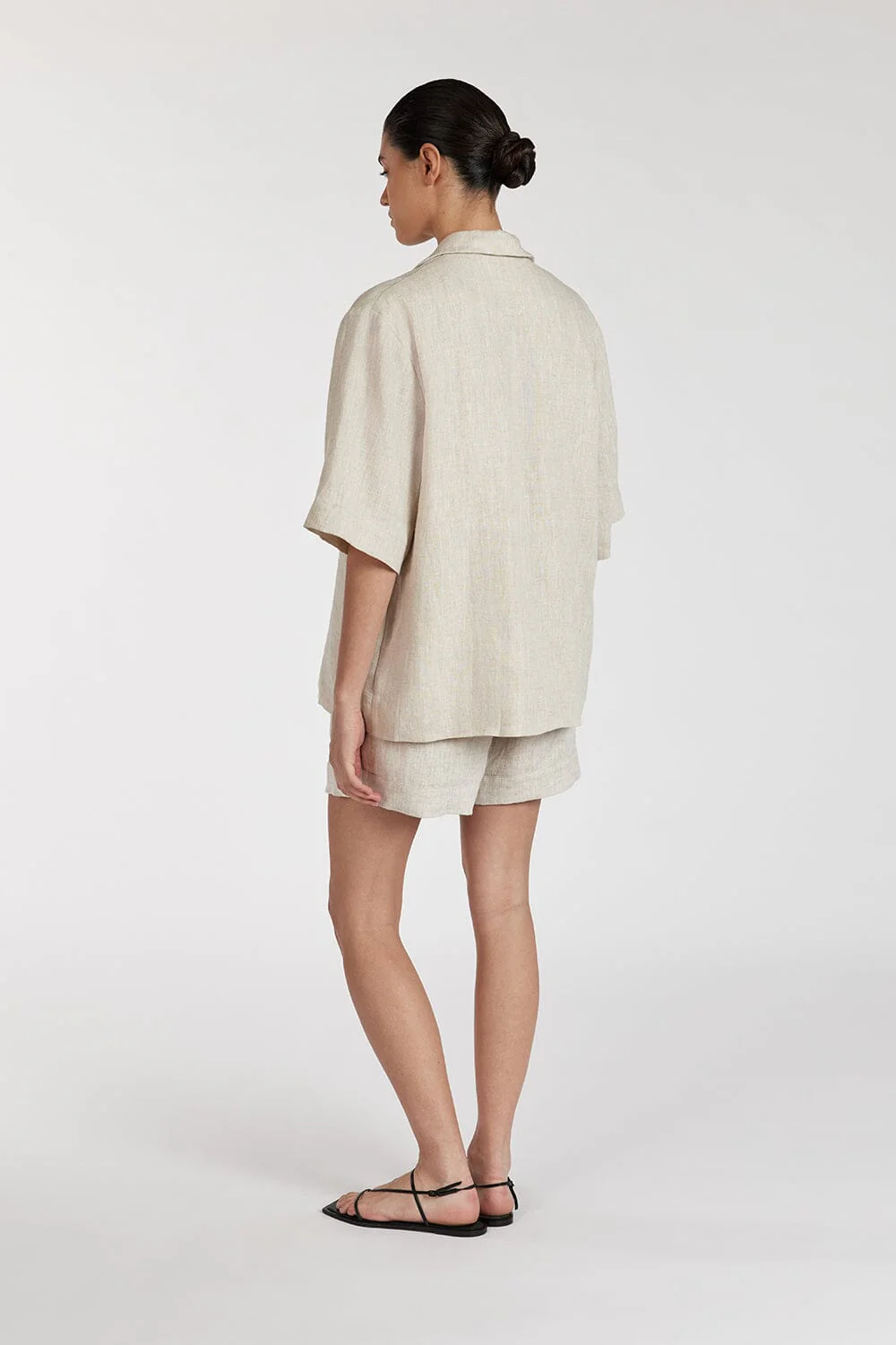 ALONDRA NATURAL LINEN SHORT - Image 4