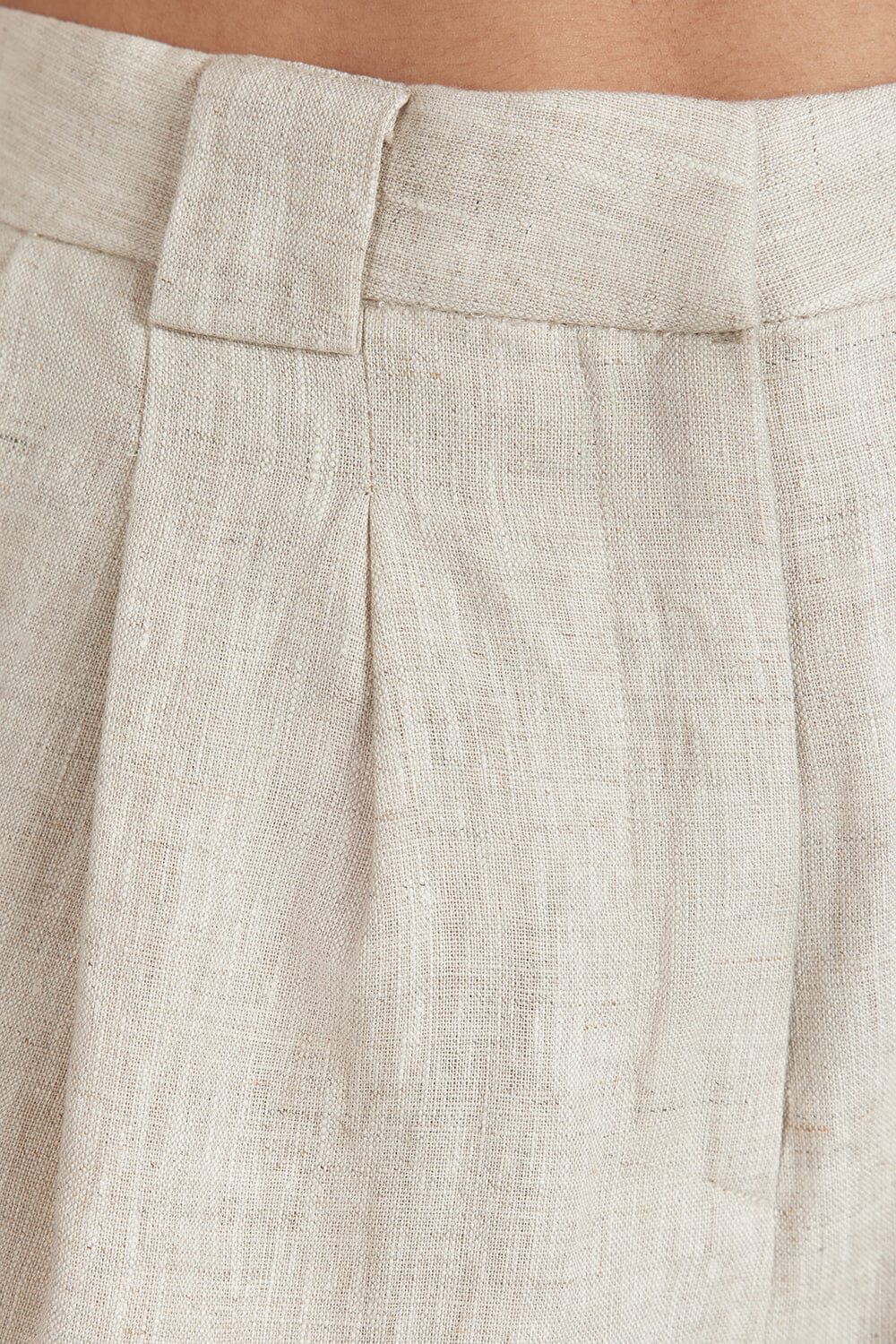 ALONDRA NATURAL LINEN SHORT - Image 6