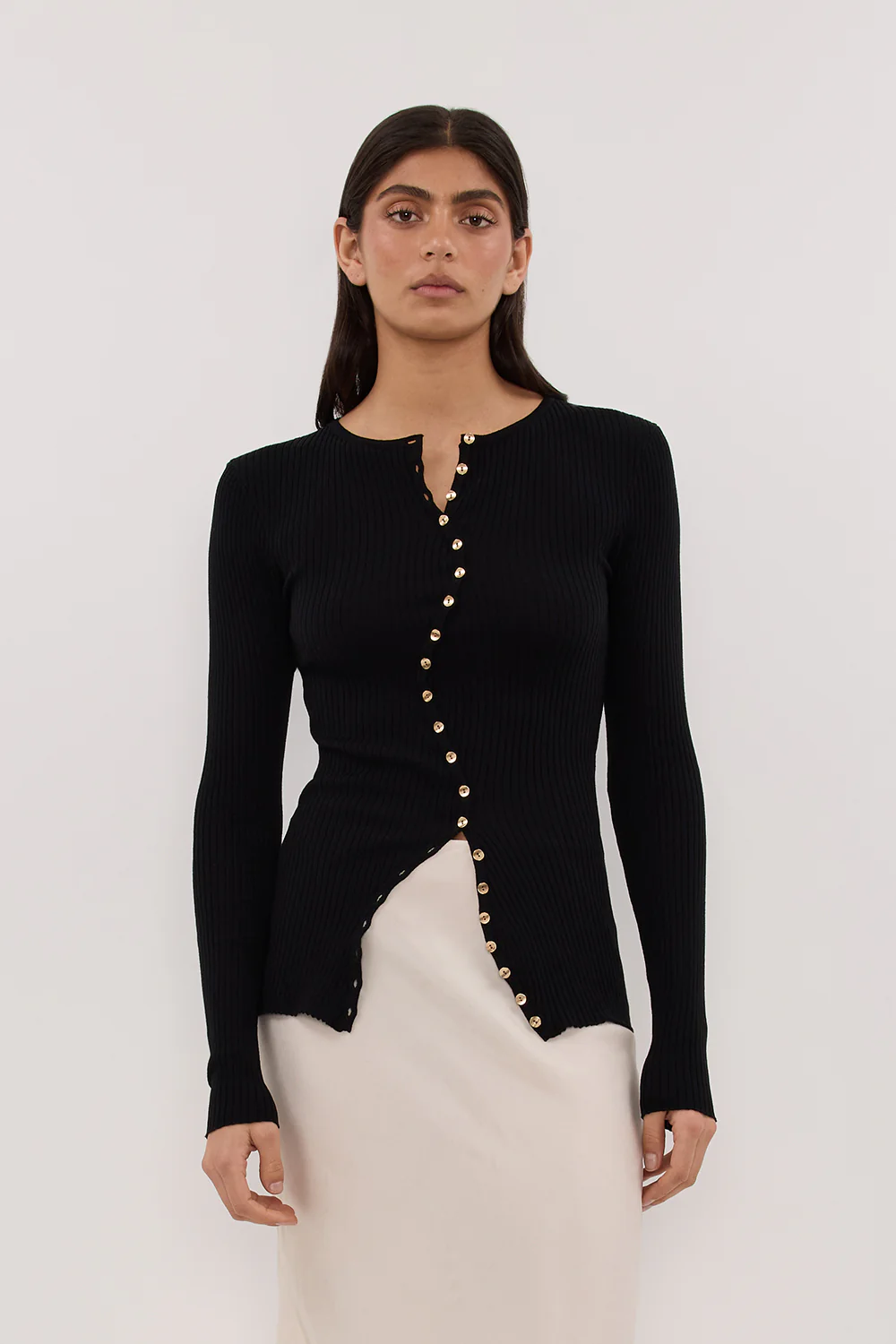 AMBER BLACK LONG SLEEVE KNIT CARDIGAN - Image 2