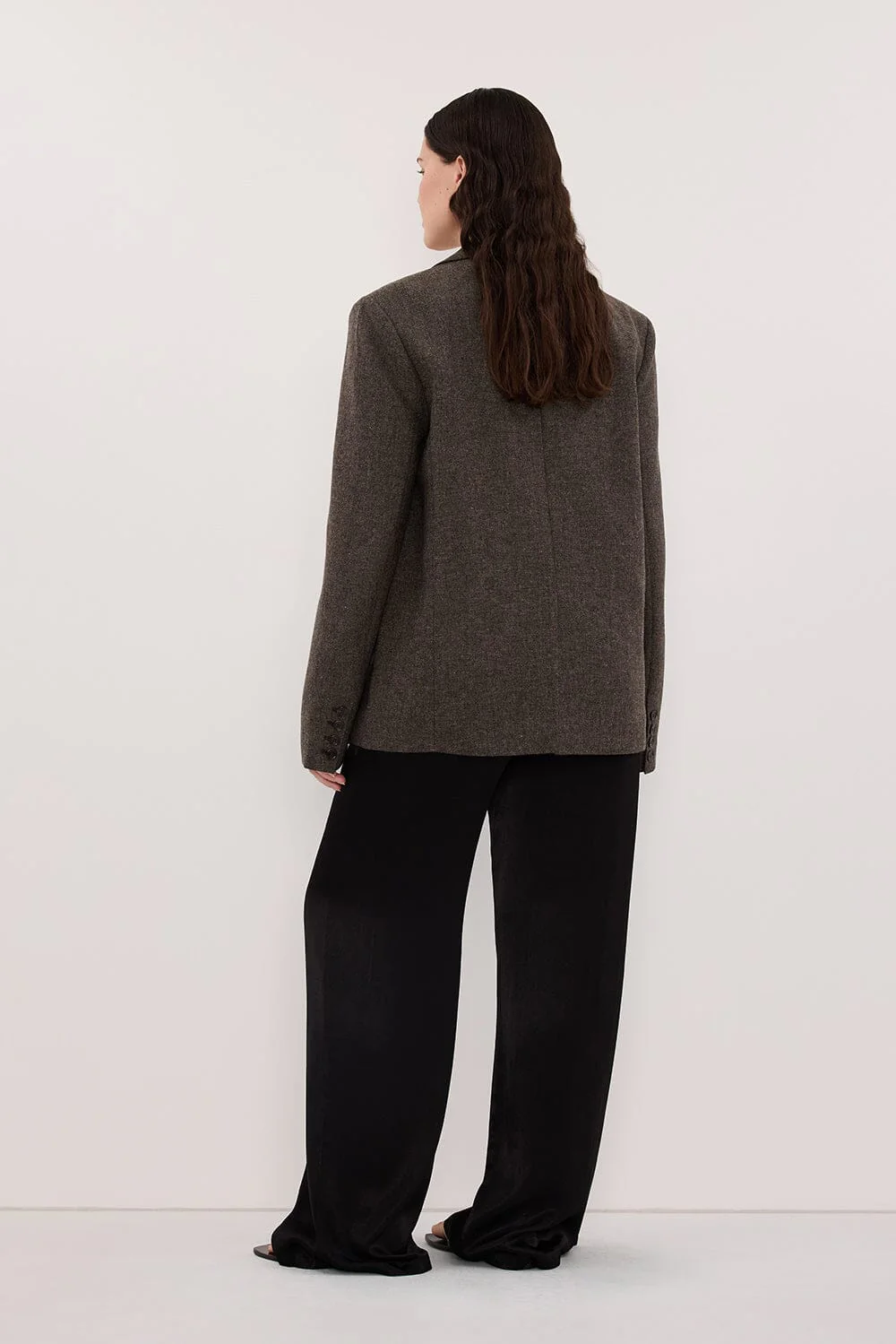 AMELIA MOCHA TEXTURED BLAZER - Image 7