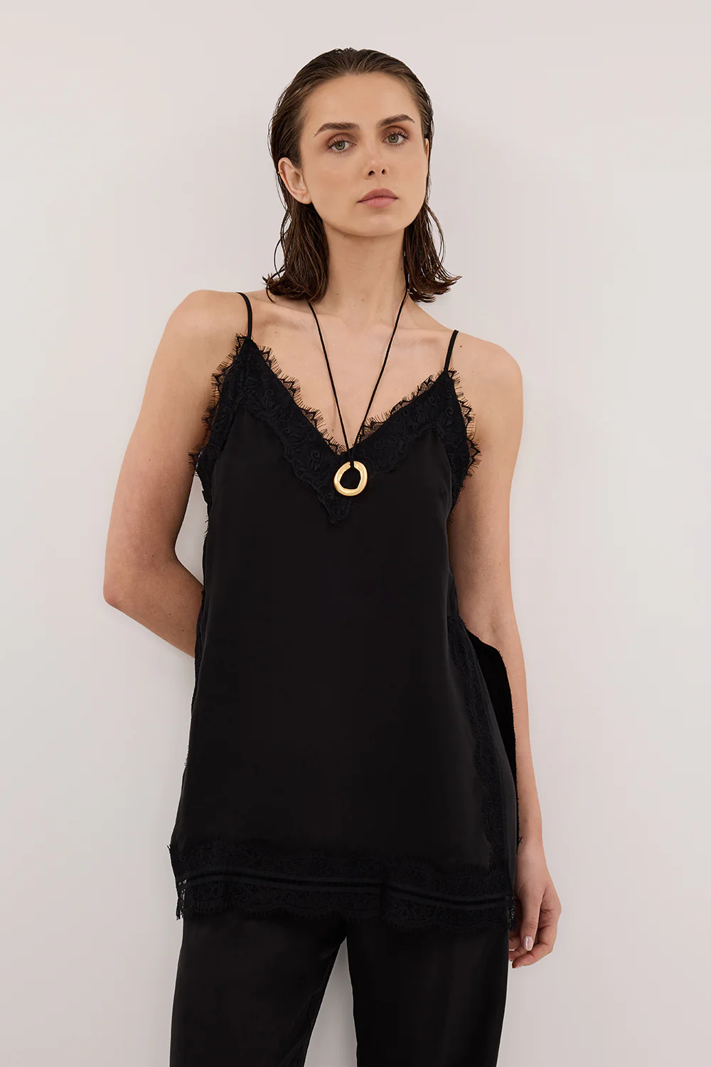 ANDREA BLACK SLEEVELESS LACE CAMI TOP - Image 3
