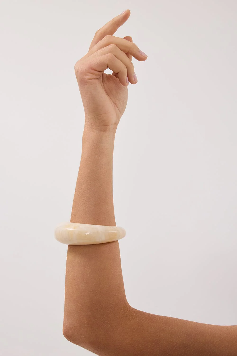 ANNA ROSSI HEIRLOOM BANGLE CREAM - Image 3
