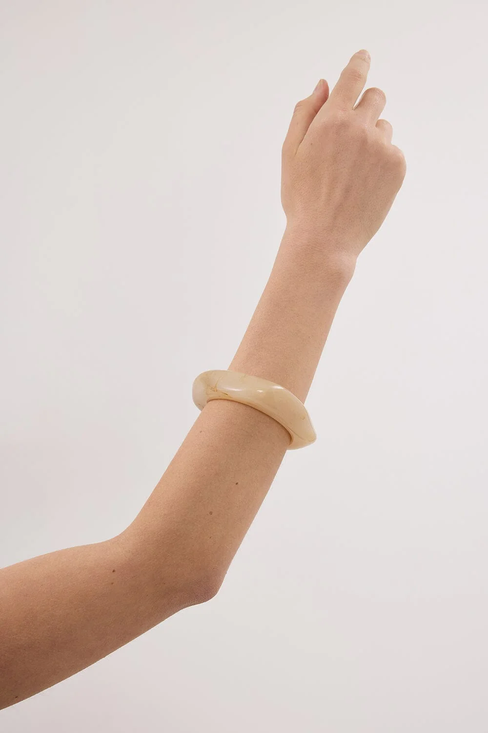 ANNA ROSSI NEED IT NOW CREAM BANGLE - Image 2