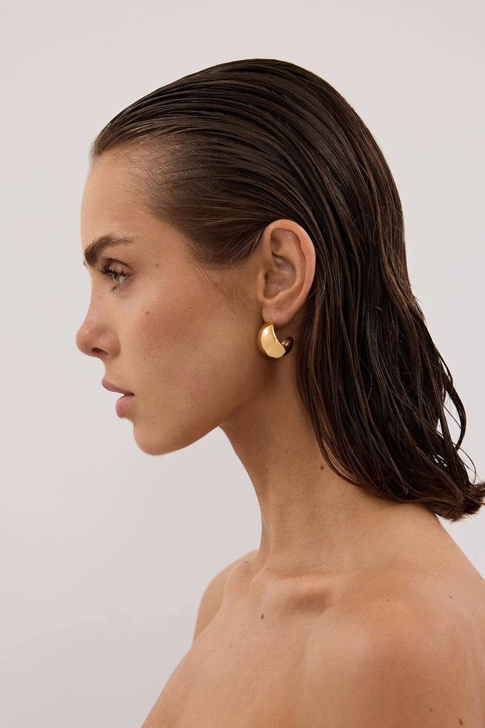 ANNA ROSSI POOLSIDE GOLD HOOP - Image 3