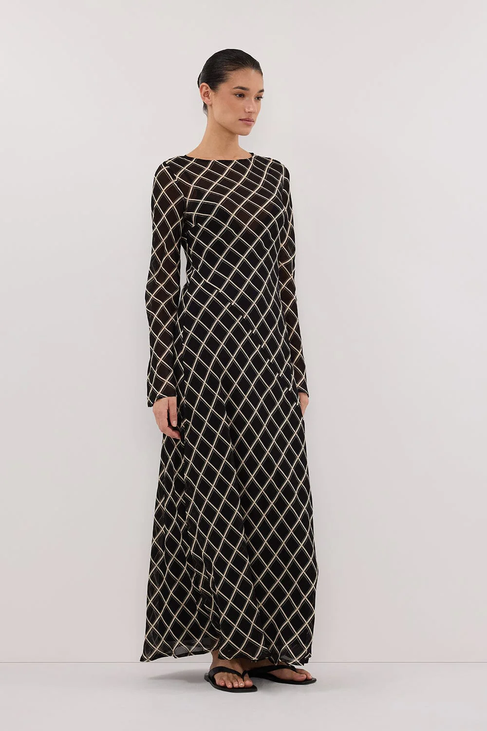 ARLINGTON BLACK LONG SLEEVE MIDI DRESS - Image 3