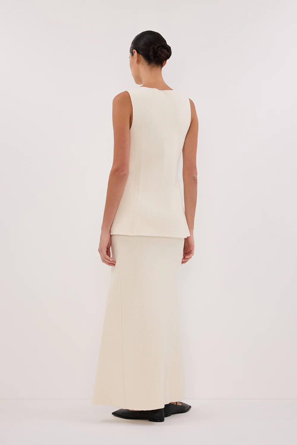 AVA CREAM LONGLINE KNIT MIDI SKIRT - Image 4