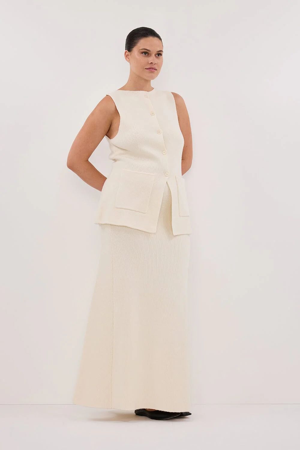 AVA CREAM LONGLINE KNIT MIDI SKIRT - Image 8