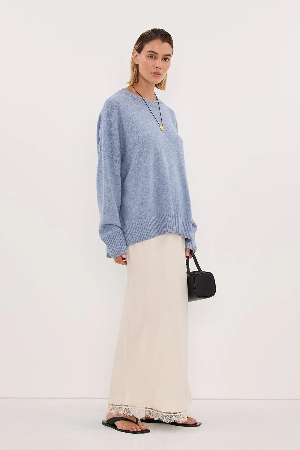 BELLA SKY BLUE CREW NECK KNIT JUMPER - Image 3
