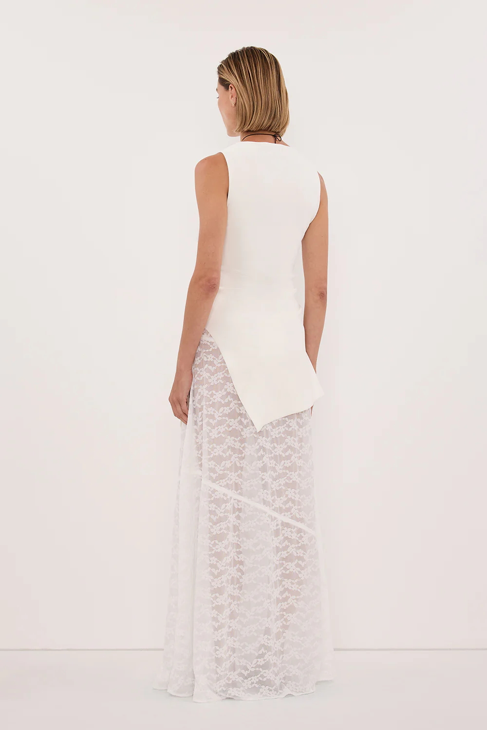 BELLE WHITE LACE MAXI SKIRT - Image 4