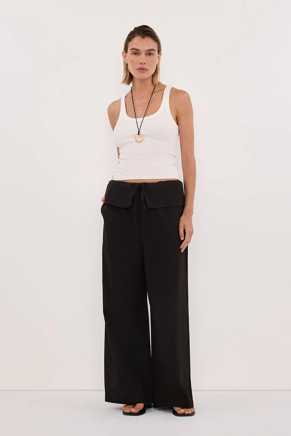 BENTLEE BLACK COTTON FISHERMAN PANT