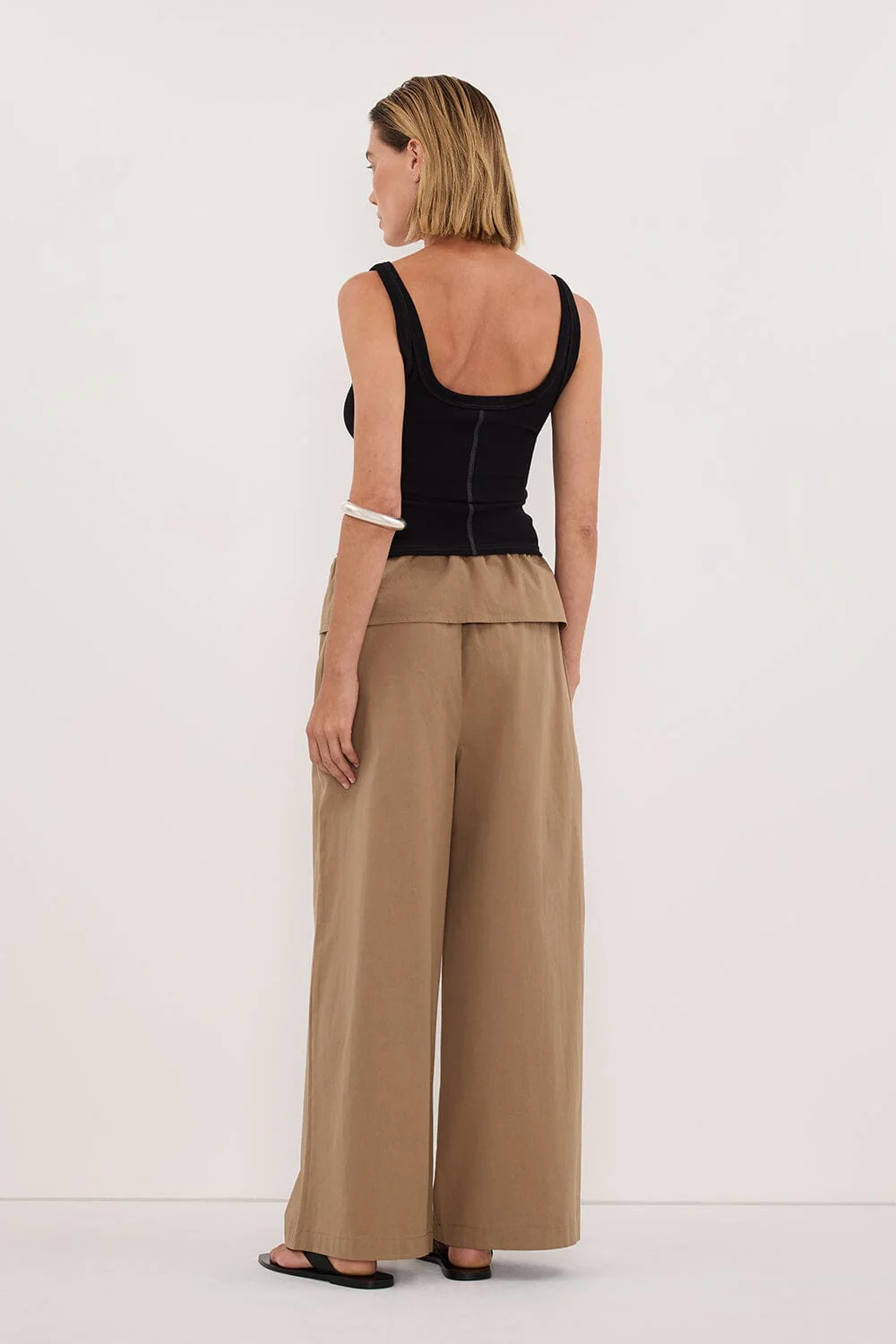 BENTLEE CARAMEL COTTON FISHERMAN PANT - Image 4