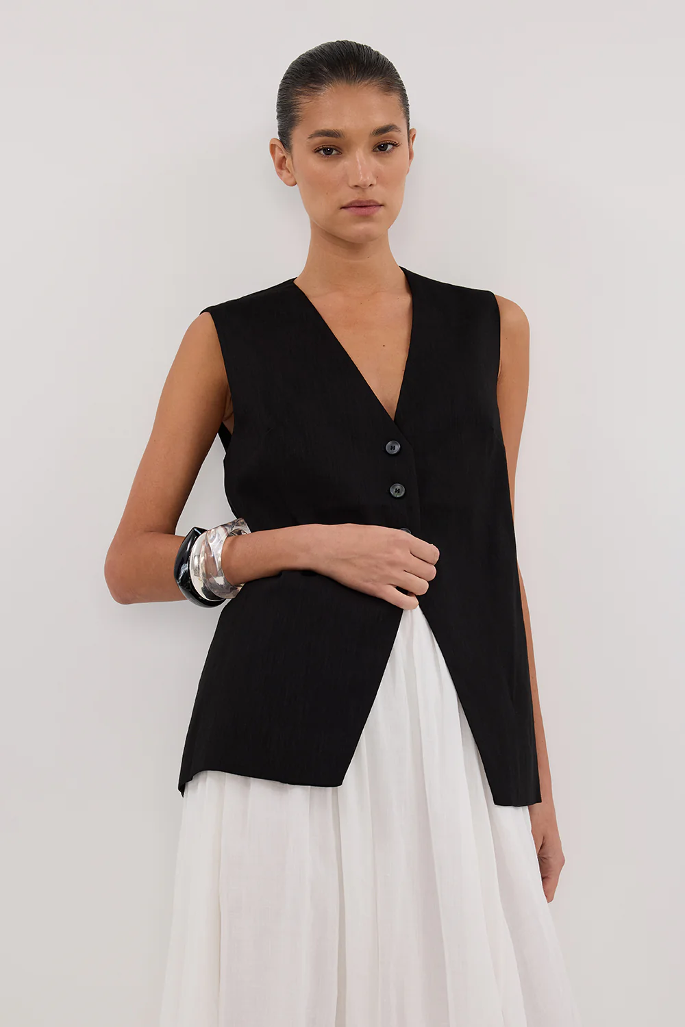BRAX BLACK LONGLINE VEST - Image 2