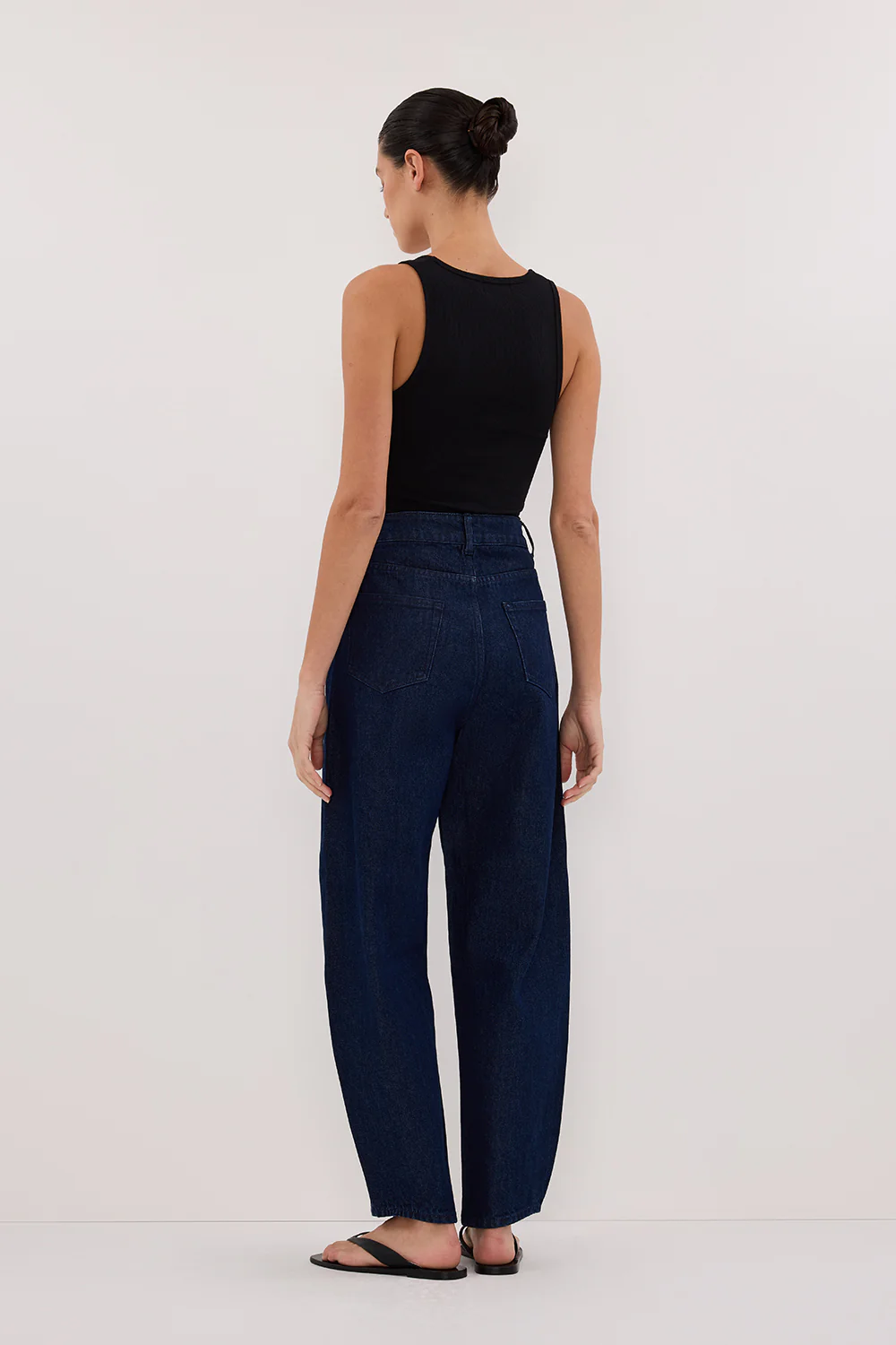 CALEB INDIGO BARREL LEG JEAN - Image 4