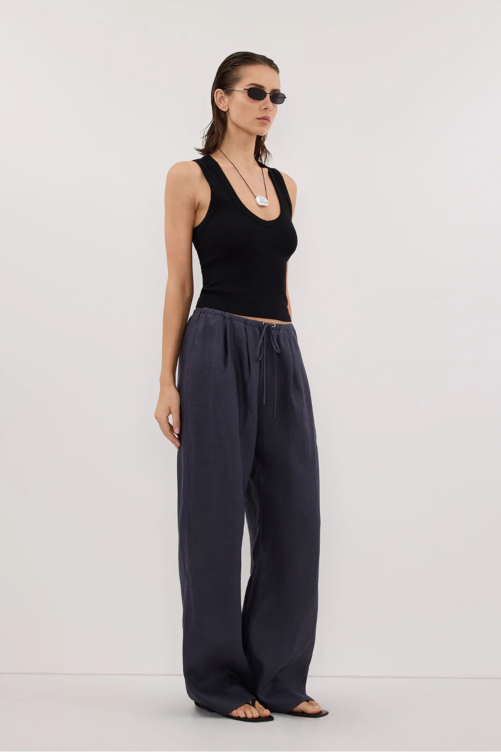 CARLA INDIGO DRAWSTRING LINEN PANT - Image 3