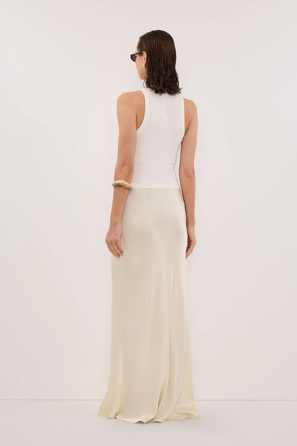 CHARLI STRAW SATIN MAXI SKIRT - Image 4