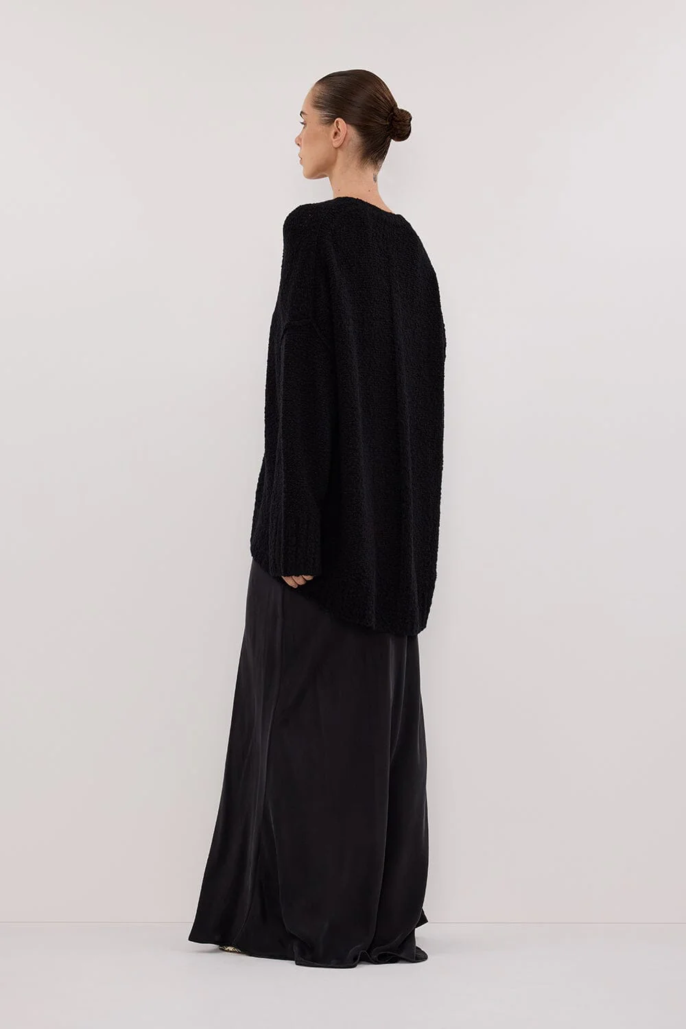 CICI BLACK LONGLINE JUMPER - Image 4