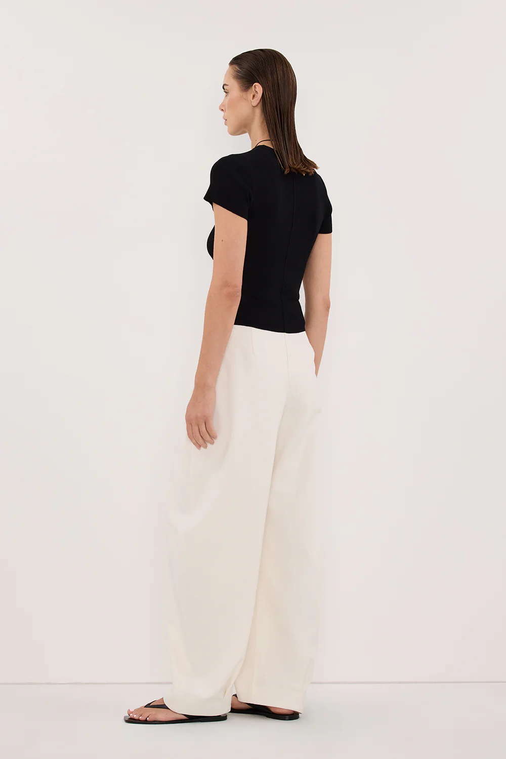 CLO BLACK RIBBED BABY TEE - Image 4