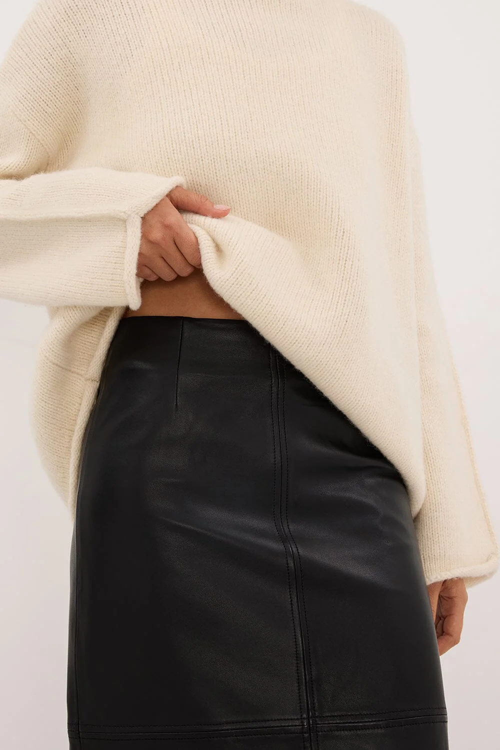 COOPER BLACK LEATHER MIDI SKIRT - Image 6