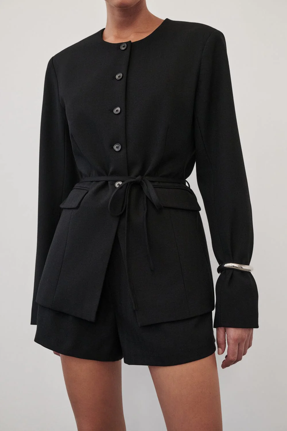 CYRUS BLACK COLLARLESS BLAZER - Image 6