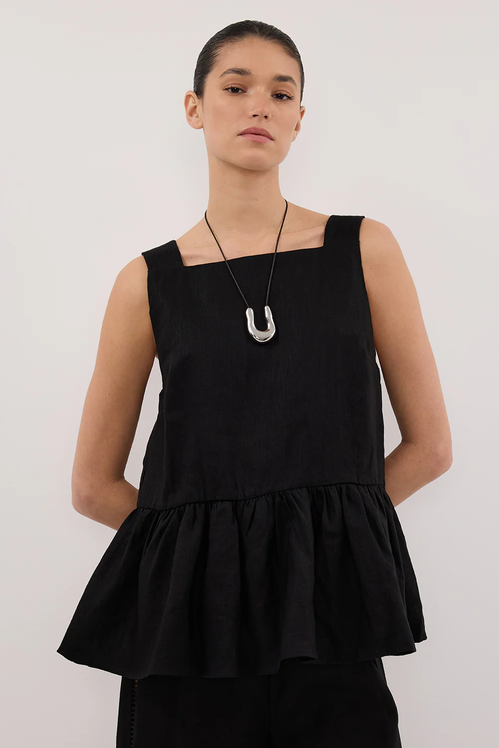 DAISY BLACK LINEN PEPLUM TOP - Image 2
