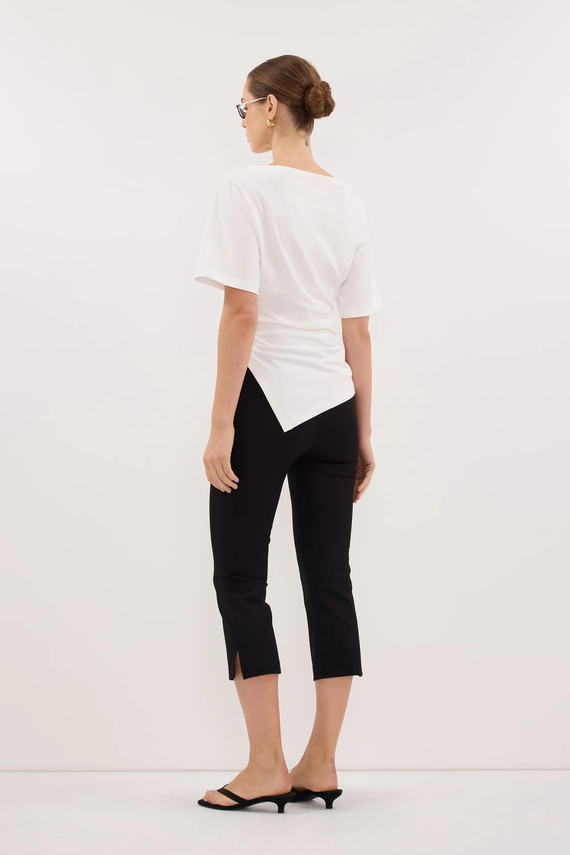 DEMI BLACK 7/8 CAPRI PANT - Image 4