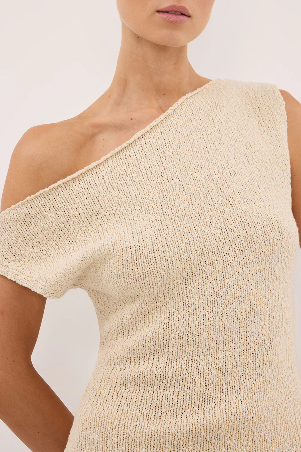 DINA NATURAL COTTON ASYM KNIT TOP - Image 5