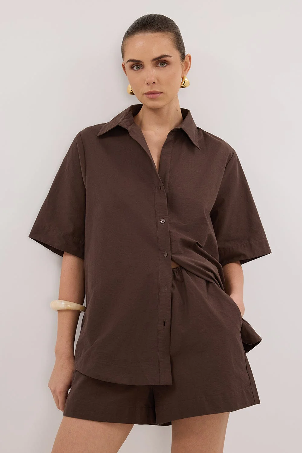 ELARA CHOCOLATE DRAWSTRING SHORT - Image 2