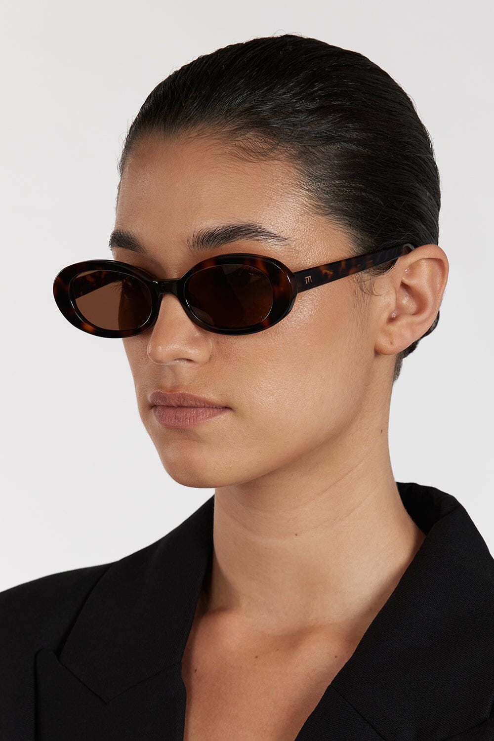 ELISA JOHNSON LYRIC LEIGH IN BROWN TORTOISE SUNGLASSES - Image 4