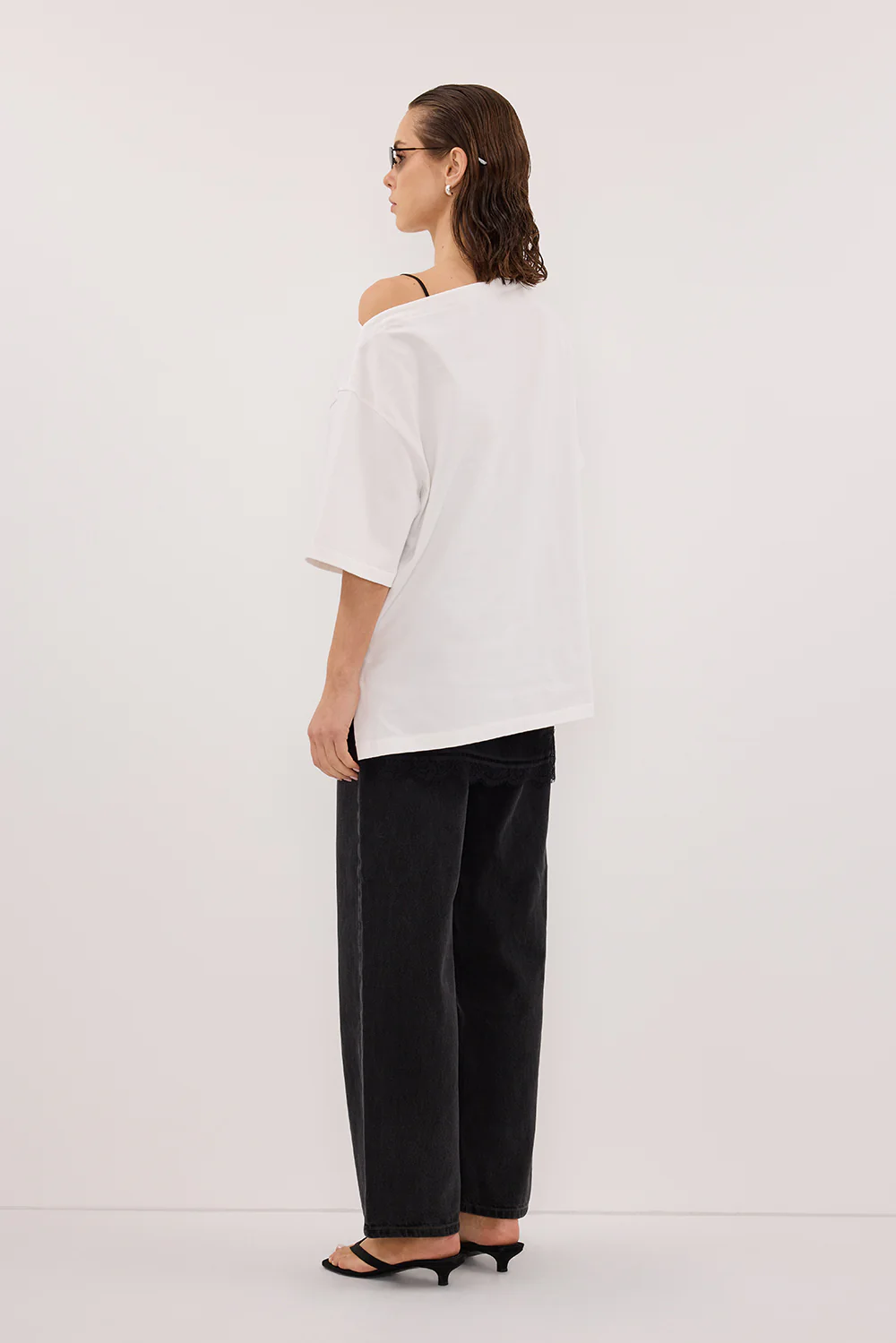 ESME WHITE ASYM BOAT NECK TEE - Image 4