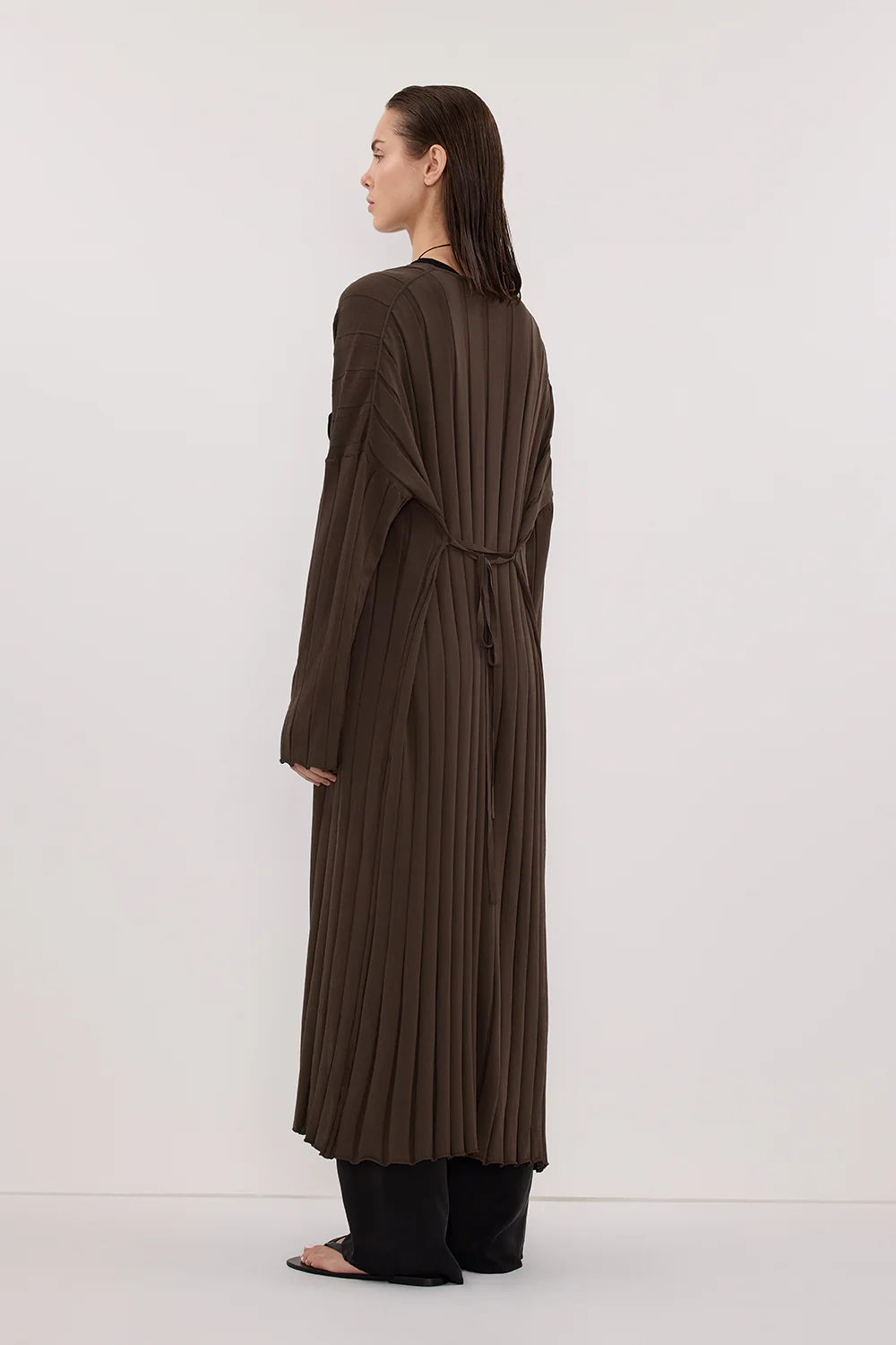 EVE DARK OLIVE KNIT MIDI CARDIGAN - Image 4