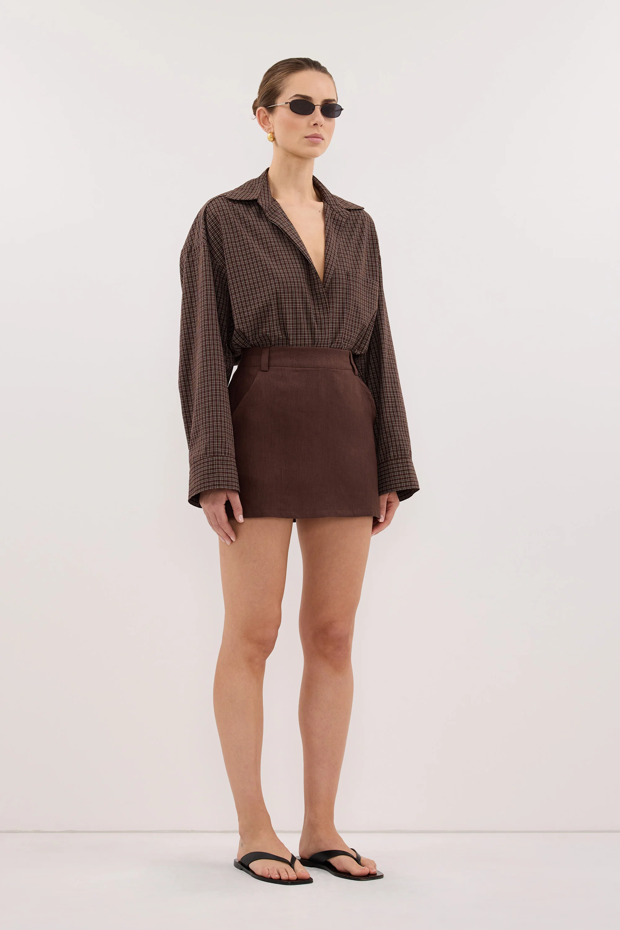 EVIE COCOA LINEN SKORT - Image 3