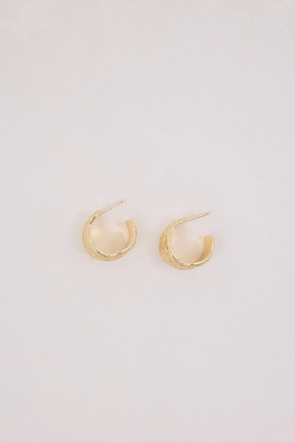 F+H GOLD OYSTER SHELL HOOPS - Image 3