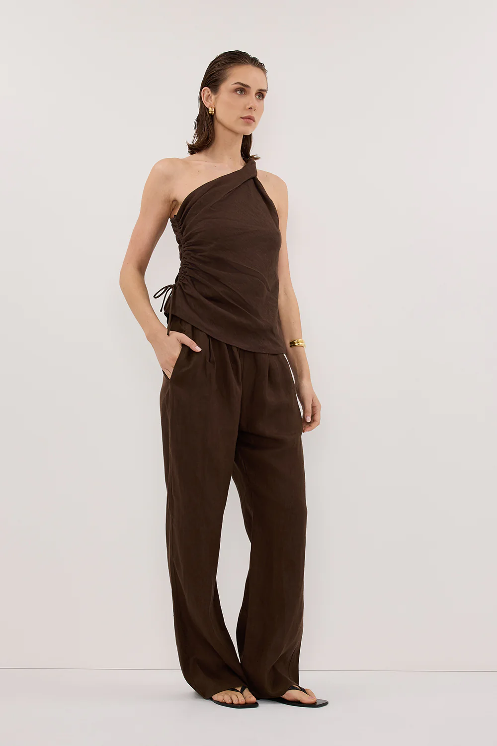 FINNY BITTER CHOC LINEN TOP - Image 3