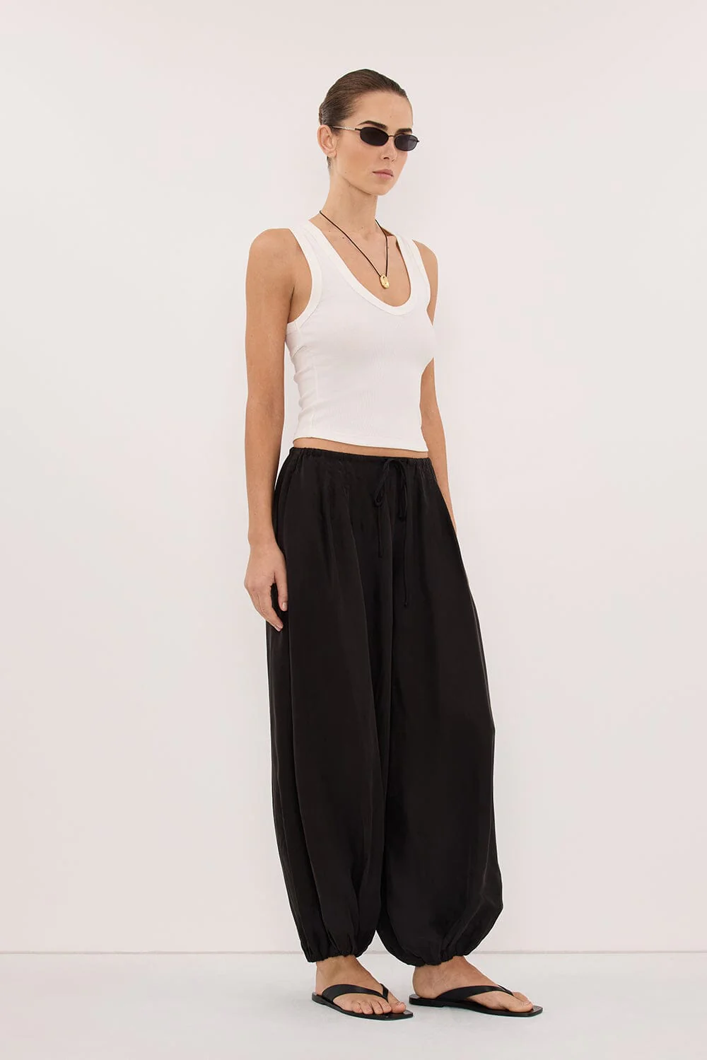 FRANCIS BLACK CUPRO BALLOON PANT - Image 3