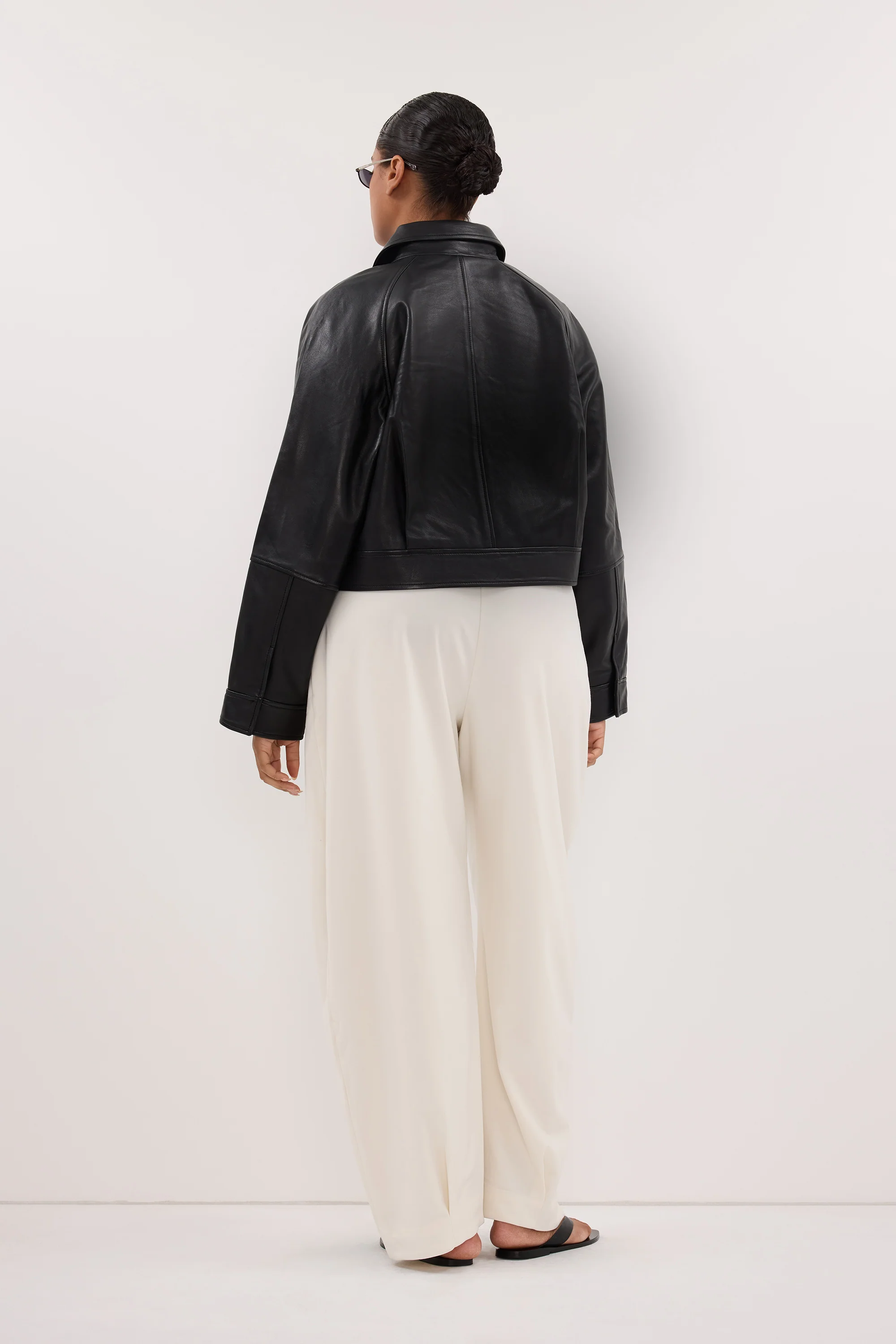 FREYA BLACK CROPPED LEATHER JACKET - Image 8