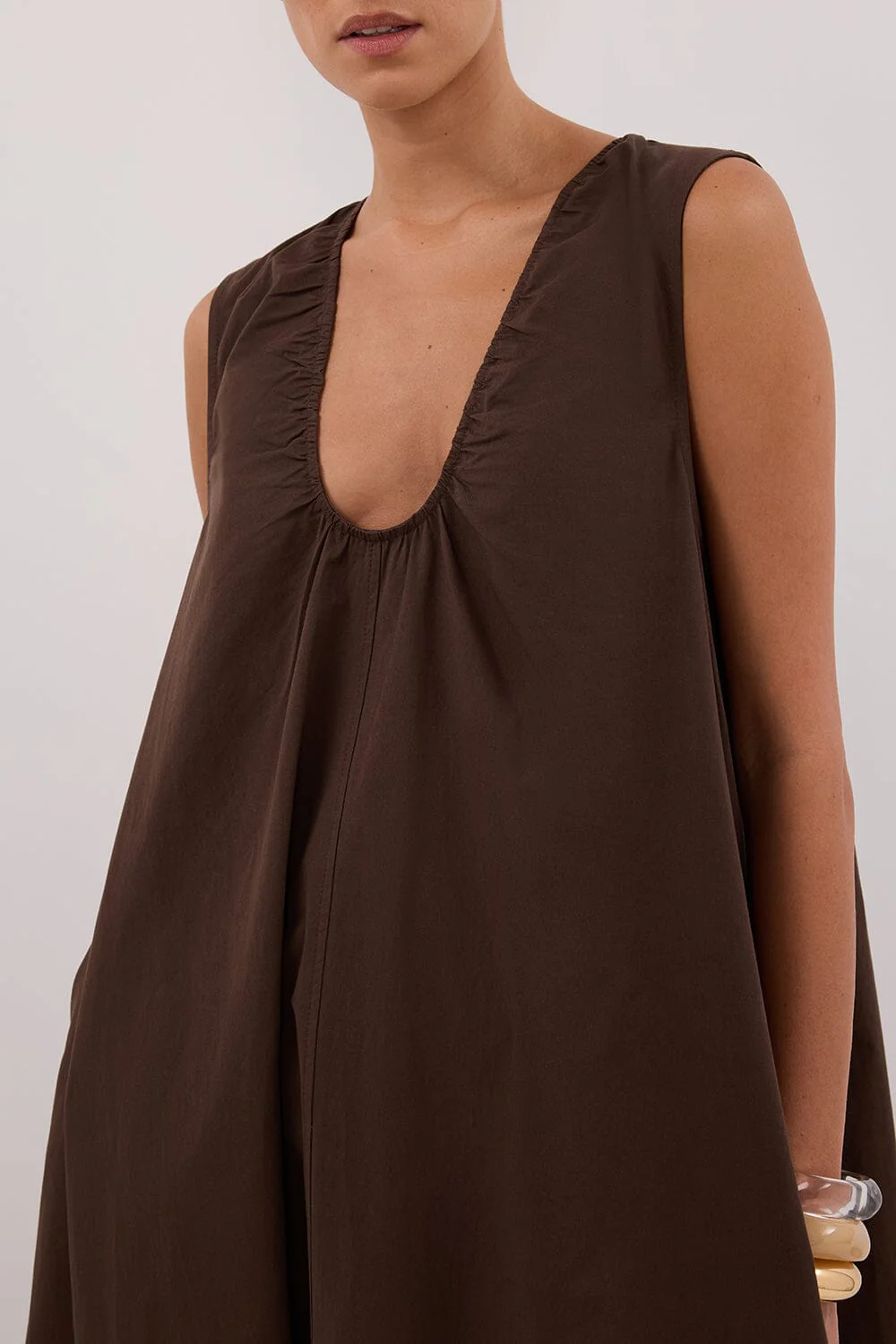 GABBY BITTER CHOC OVERSIZED COTTON MIDI DRESS - Image 5