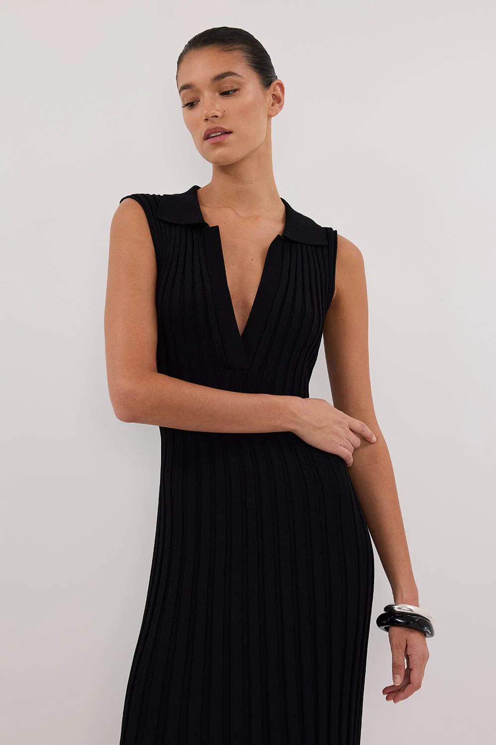 HAL BLACK SLEEVELESS KNIT MAXI DRESS - Image 2