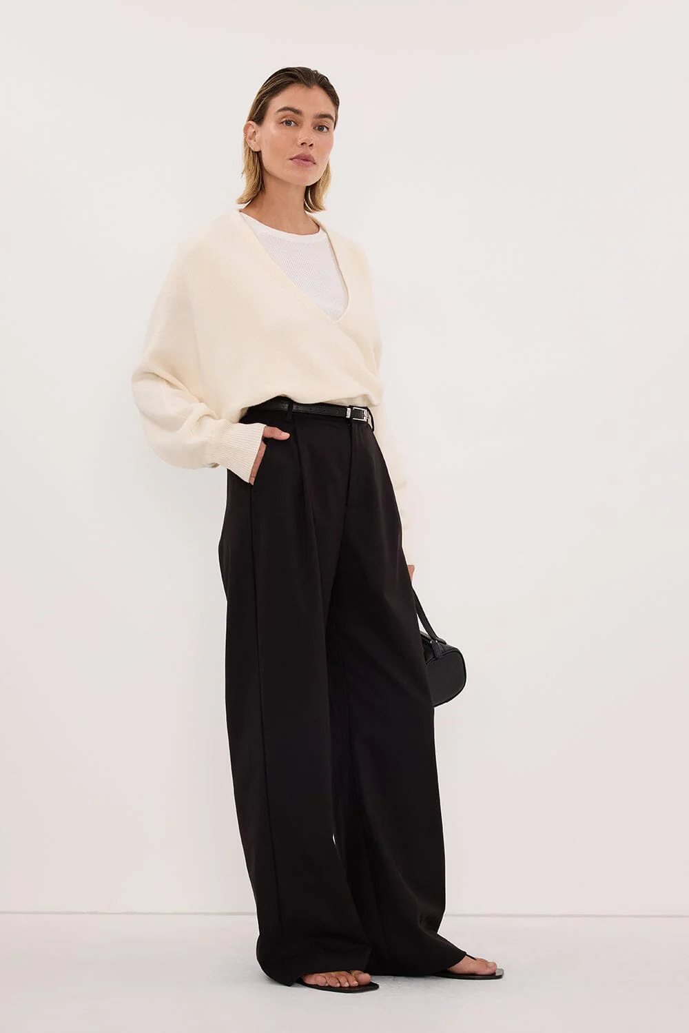 HARLEY BLACK STRAIGHT LEG PANT - Image 3