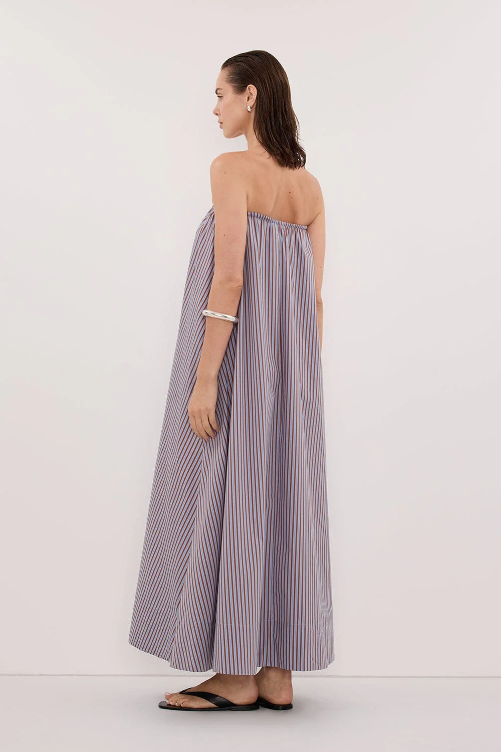HARRI STRIPE STRAPLESS MIDI DRESS - Image 5