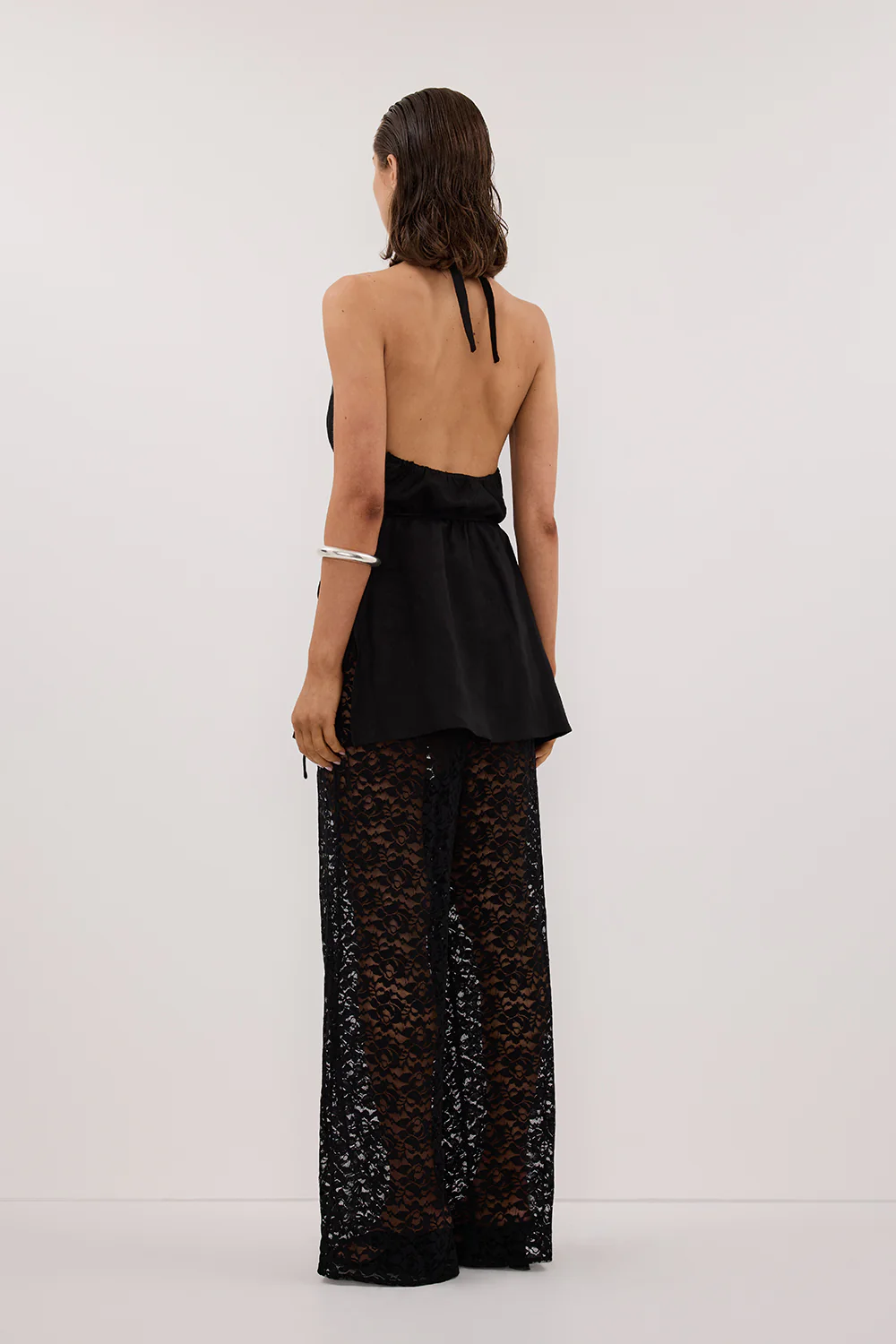HAYLEE BLACK SLEEVELESS LINEN COWL TOP - Image 4
