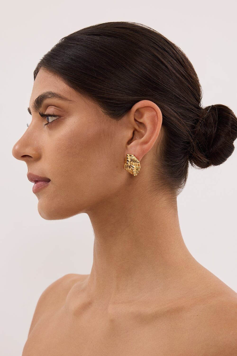 HEAVEN MAYHEM GOLD WIND EARRING - Image 4