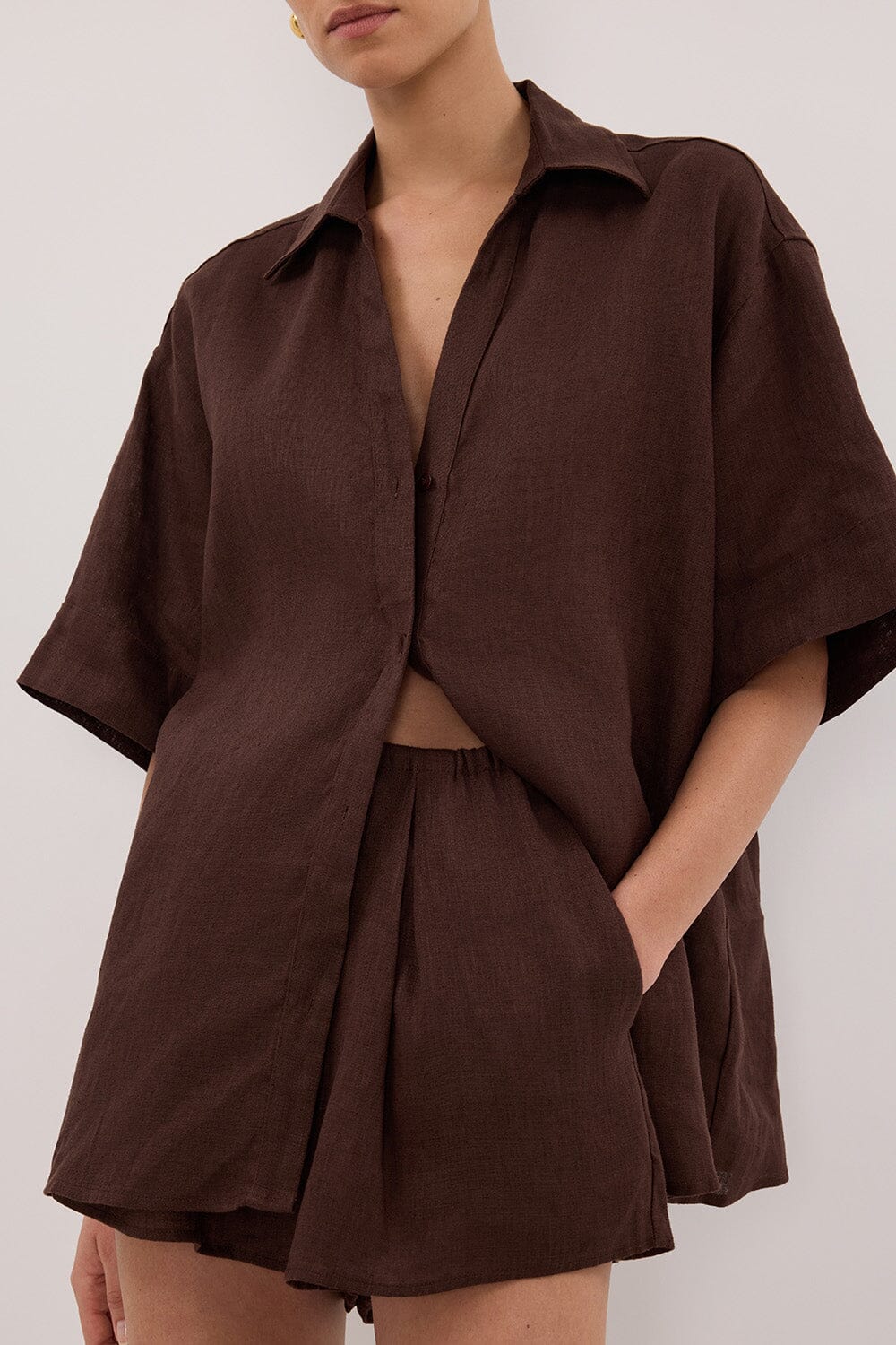 HELENA COCOA OVERSIZED LINEN SHIRT - Image 5