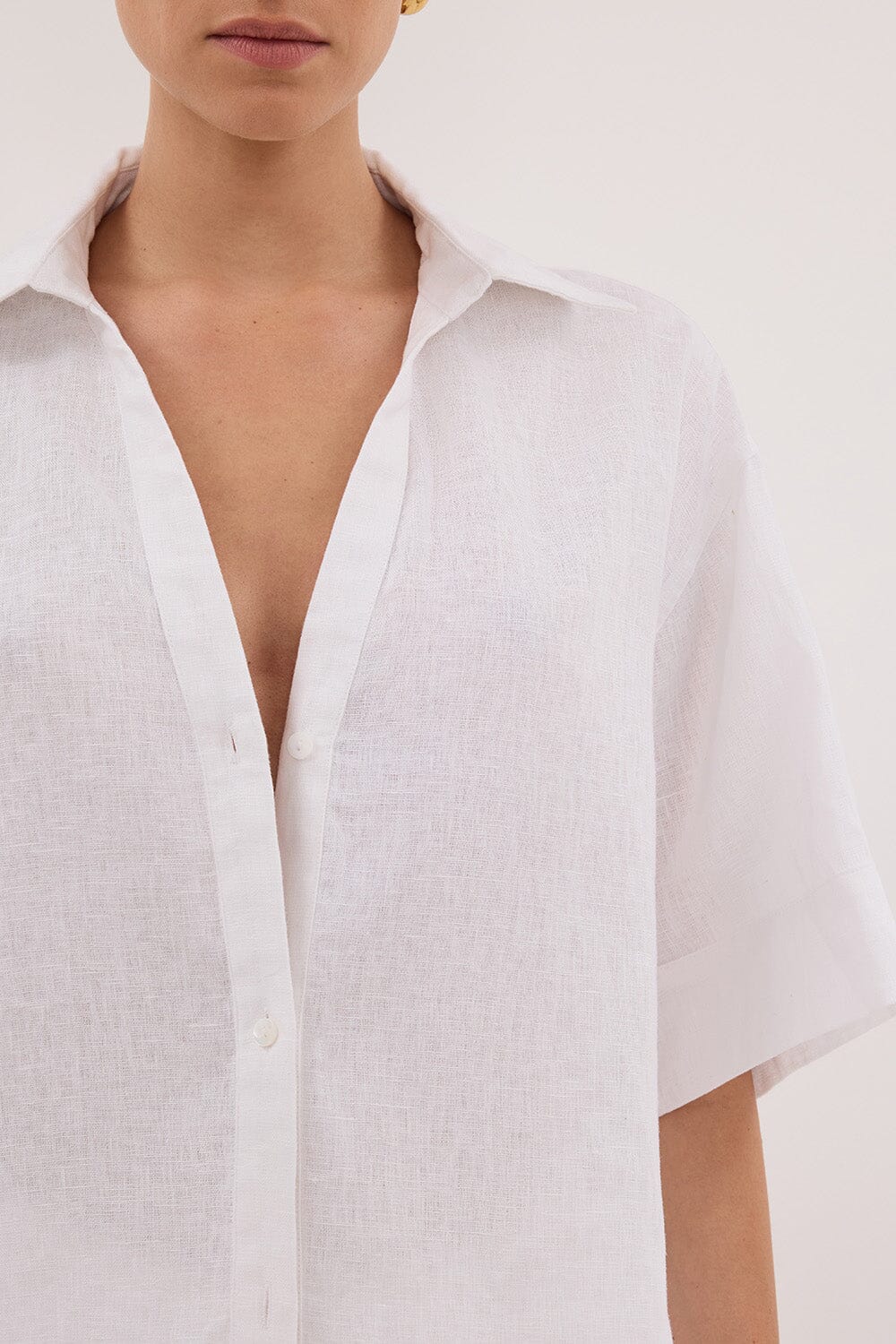 HELENA WHITE OVERSIZED LINEN SHIRT - Image 5