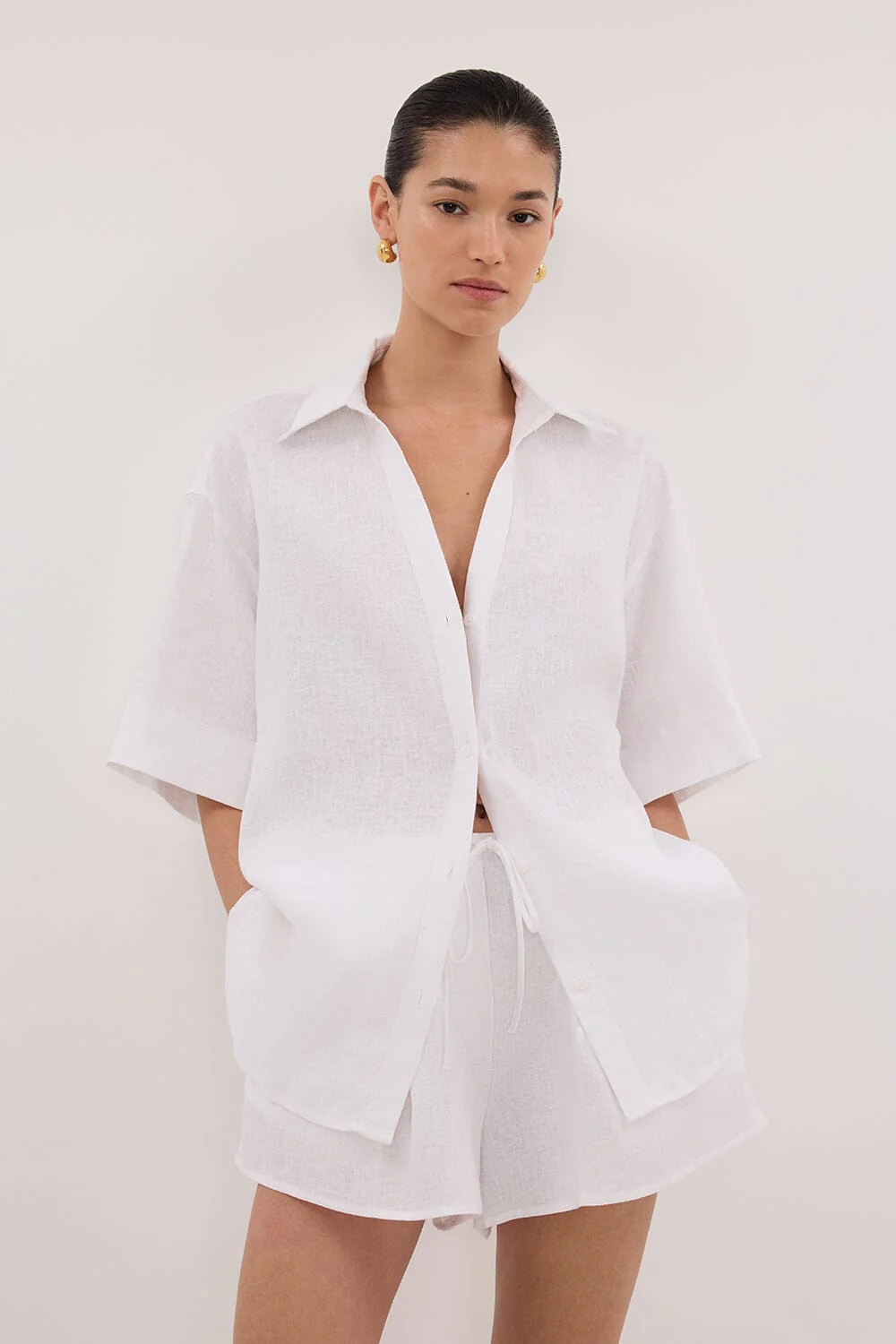 HELENA WHITE LINEN SHORT - Image 2