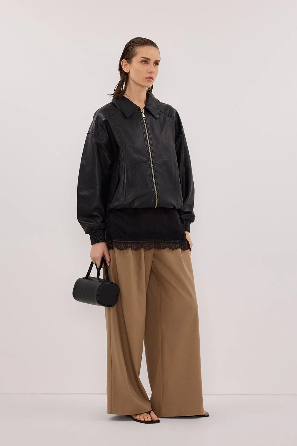 HUTTON BLACK LEATHER BOMBER JACKET - Image 3