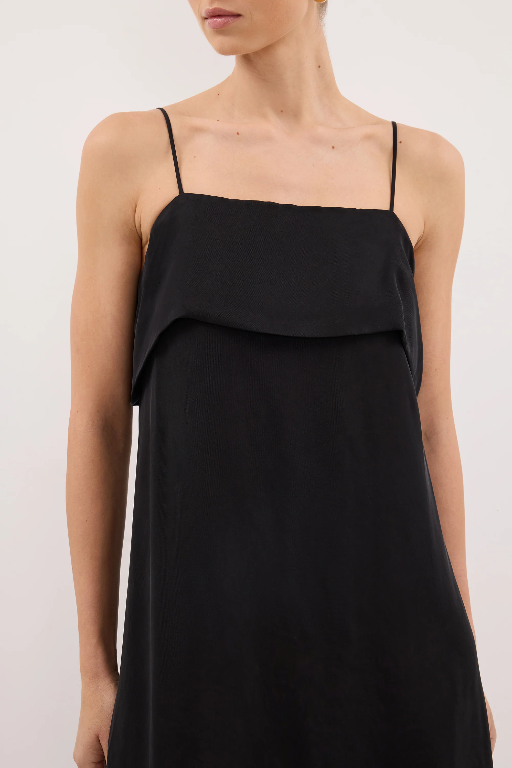 IDA BLACK CUPRO MIDI DRESS - Image 5
