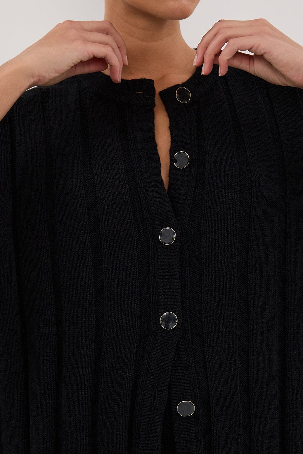 JAZZ BLACK BUTTON KNIT SHIRT - Image 5