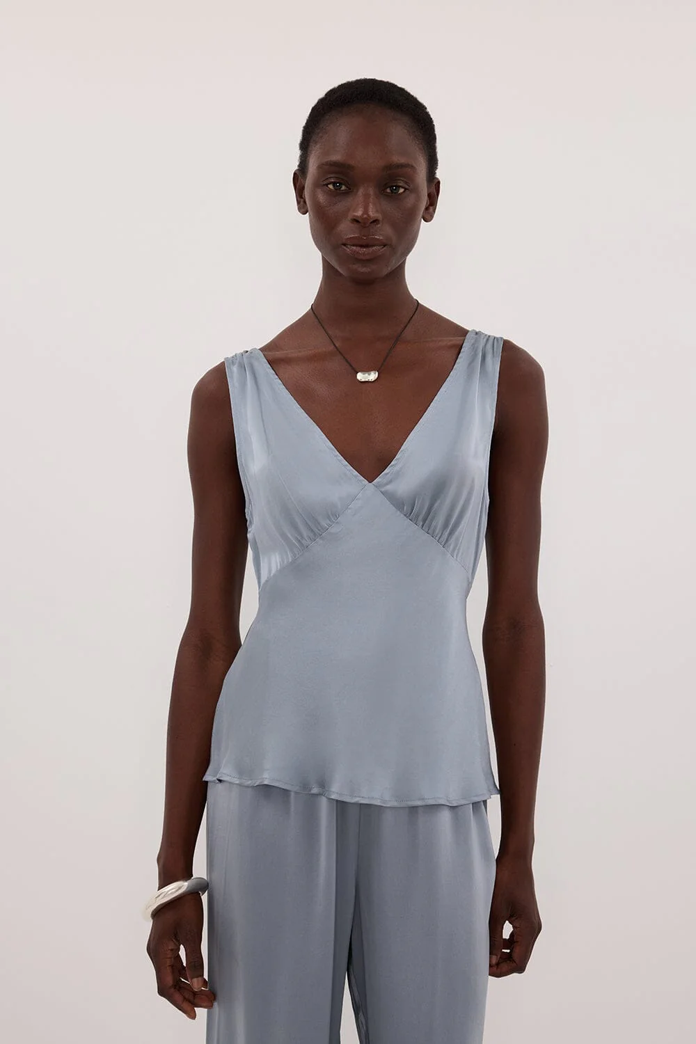 JORJA DUSTY BLUE SLEEVELESS SILK TOP - Image 3